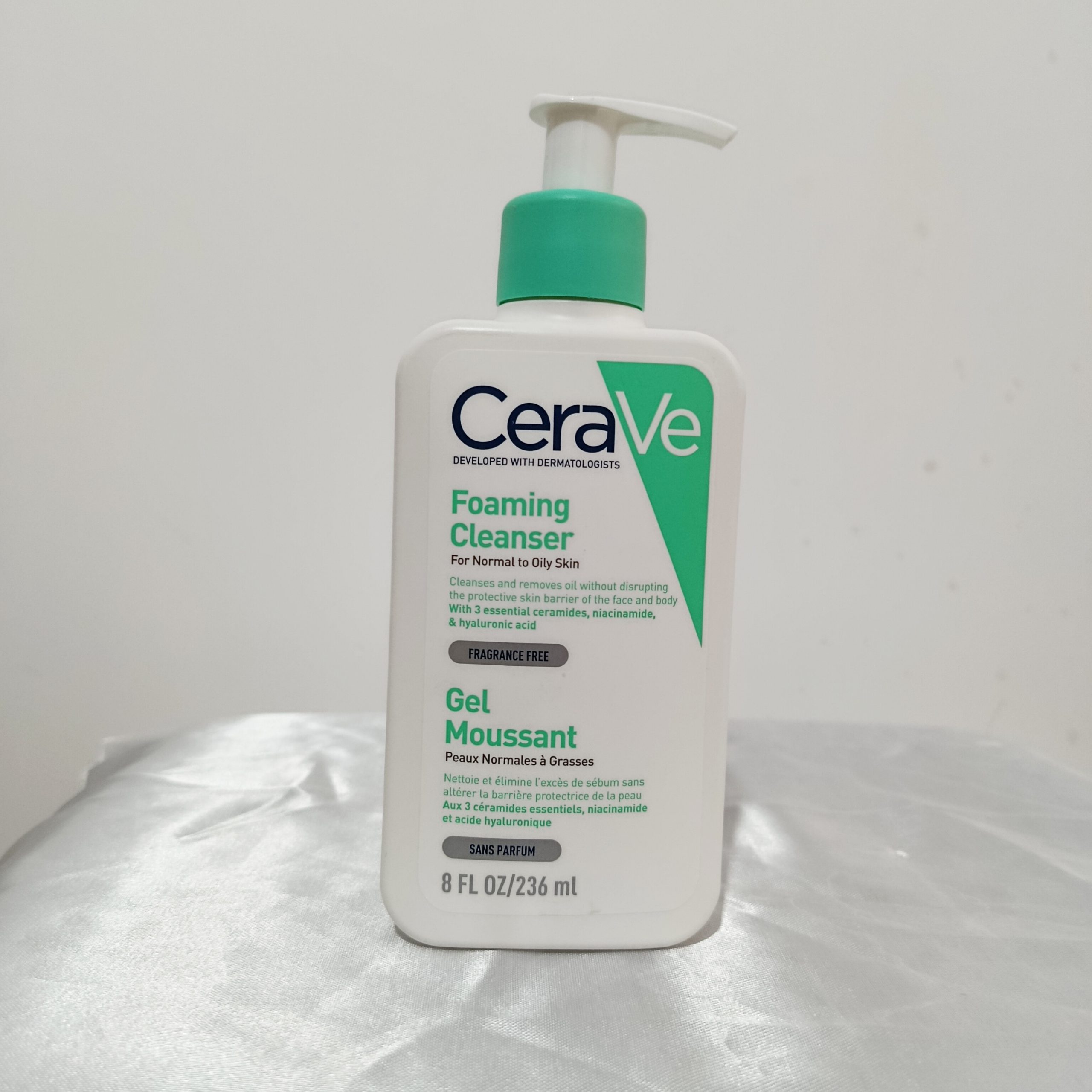 InShot_20260620_152333275 شوینده فومینگ سرآوی (CeraVe Foaming Cleanser) - تصویر 1