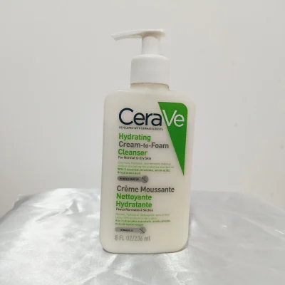شوینده کرمی هیدراتینگ فوم سرآوی | CeraVe Hydrating Cream-to-Foam Cleanser